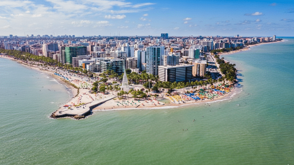 Quais cidades fazem divisa com Paripueira?