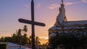 Significado Religioso de Santo Amaro: quem foi o santo, suas devoções, símbolos e sua conexão com Paripueira